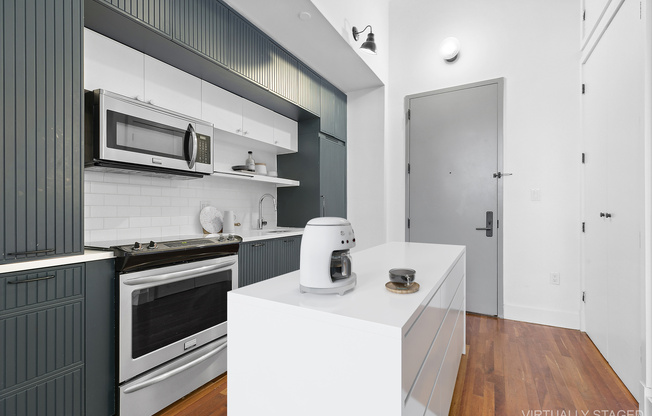 1 bed, 1 bath, $3,450, Unit 304