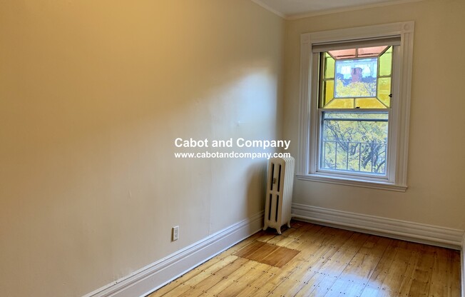 293 NEWBURY ST