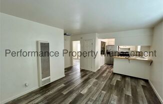 2 beds, 1 bath, 689 sqft, $1,200, Unit C