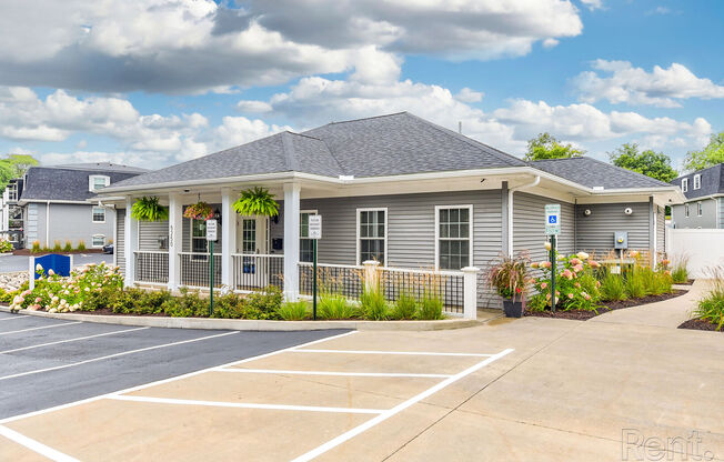 Grandview Apartment Homes