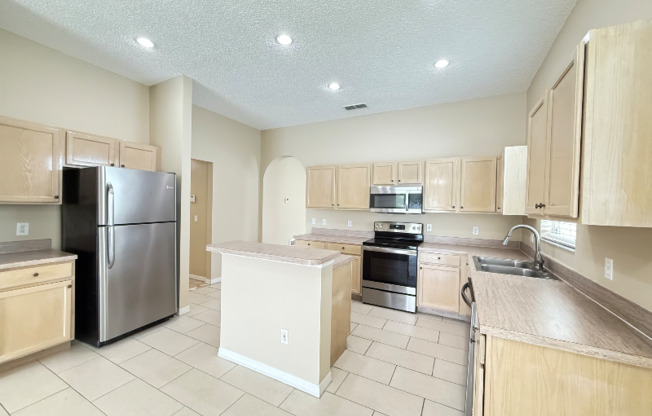 12859 ENCLAVE DR