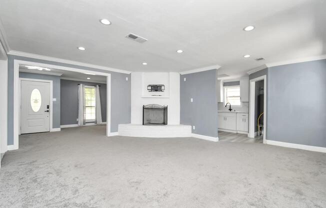 9126 TROULON DR