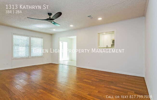 1313 KATHRYN ST