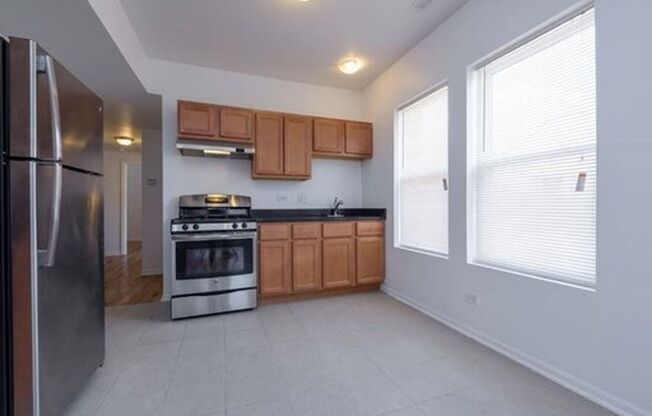 1 bed, 1 bath, $1,150, Unit 7554-2B