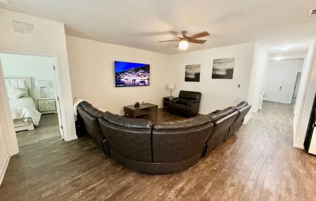 Deltona - 3 Bedroom, 2 Bathroom - $2,300.00