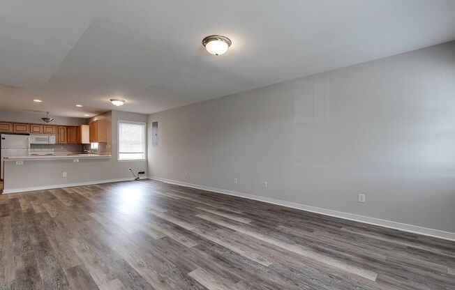 3 Bedroom Row Home Available in July!