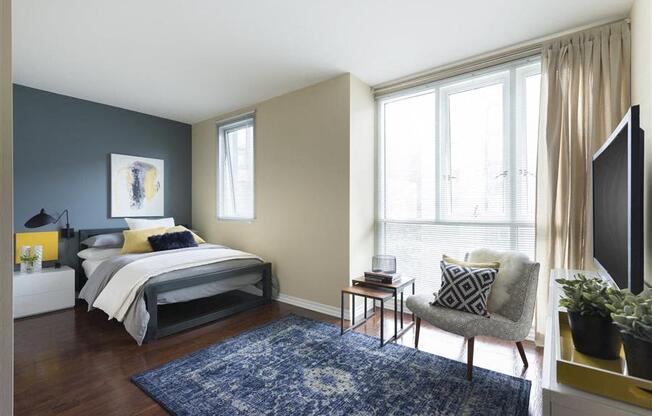 Bedroom with space at Wilshire Vermont, Los Angeles, CA 90010