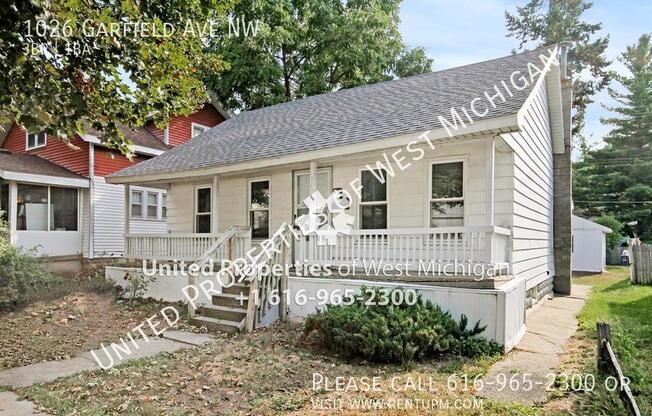 1026 GARFIELD AVE NW