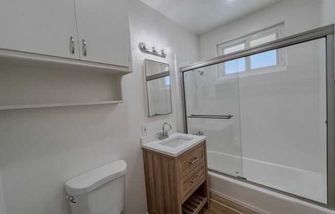 1 bed, 1 bath, 675 sqft, $1,995