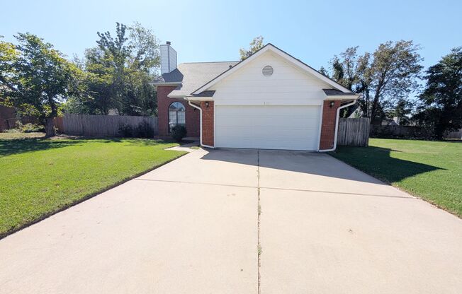 3/2 with Bonus Room in Norman