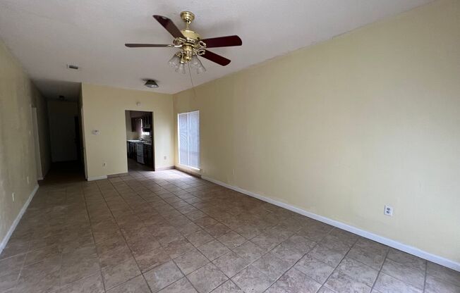 2 beds, 2 baths, $1,100