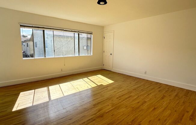 370 Obispo Ave Long Beach, CA 90814
