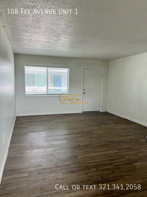 108 FEE AVE