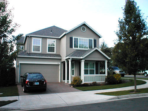797 NE 64th Place ~ Fantastic Updated and Refreshed Orenco Gardens Home!