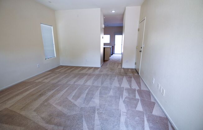 Southwest - 9440 Crimson Sky