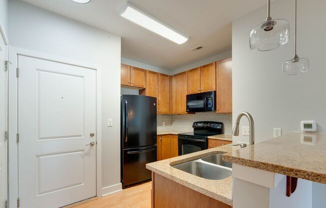 1 bed, 1 bath, $1,400, Unit # 407
