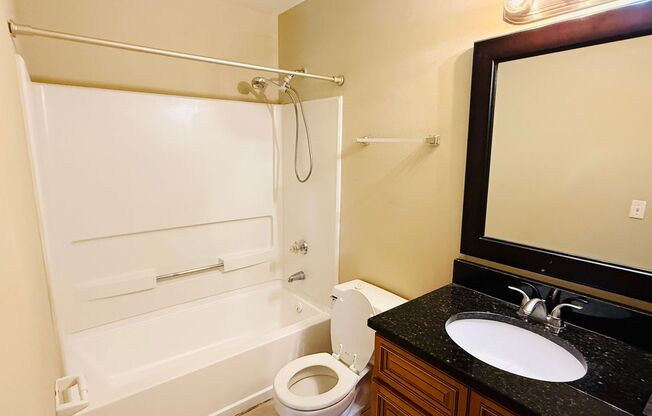 2 beds 2 baths - 1st floor condo for rent