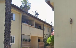 49 MARION AVE
