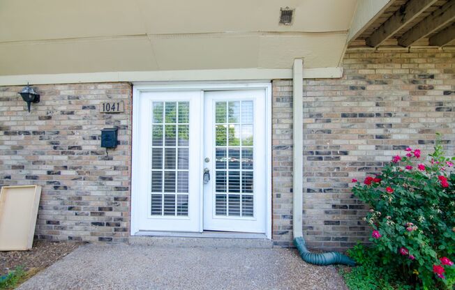 1041 HAROLD DR