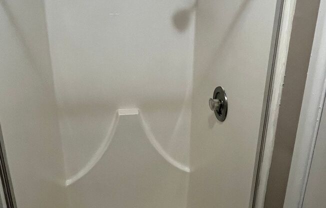 2 beds, 2 baths, 1,068 sqft, $1,319, Unit 7524-07