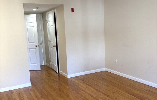 2 beds, 2 baths, 1,429 sqft, $2,990, Unit 206