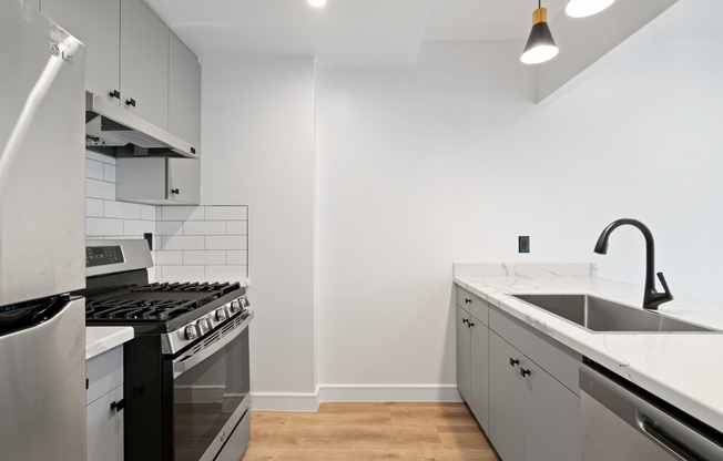 1 bed, 1 bath, $2,781, Unit 4-G