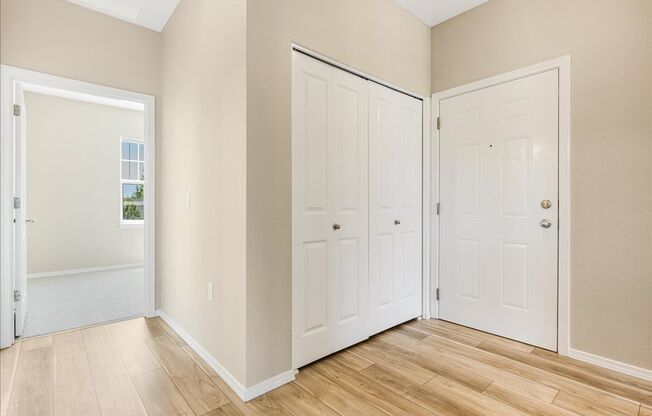 2 beds, 1 bath, 901 sqft, $1,400, Unit 1144-304