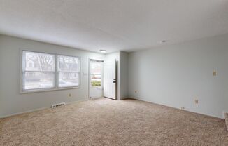 2 beds, 1 bath, $1,350