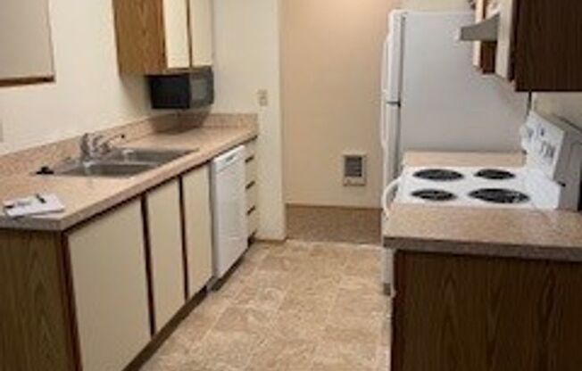 1 bed, 1 bath, 900 sqft, $1,395, Unit A3