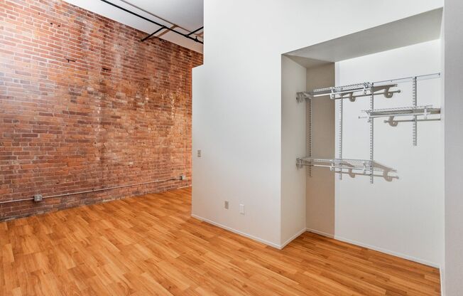 1 bed, 1 bath, 730 sqft, $1,715, Unit 110