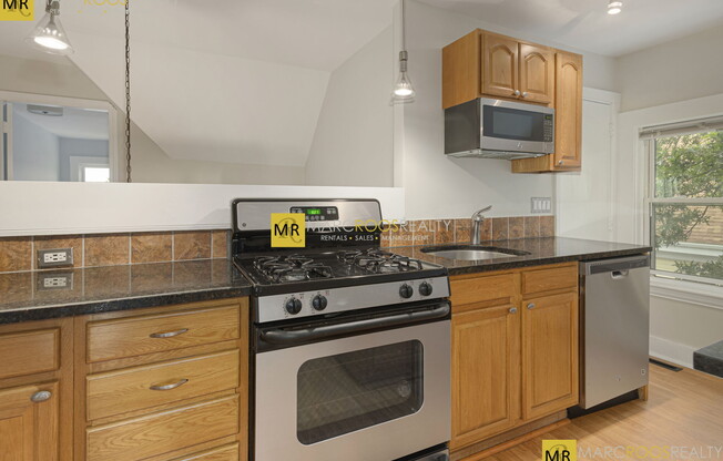 13 Mansfield St. #2