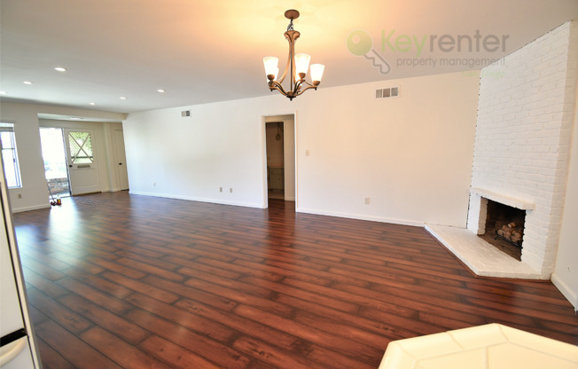 Poway School District | Conveniently located near the Shops and Resturant & Poway library and lots of activity  | Single story detach Home