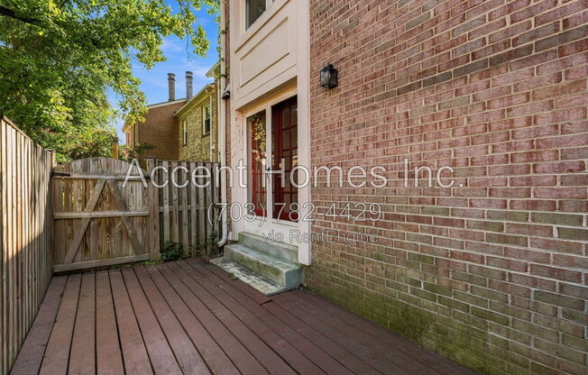 2 beds, 2.5 baths, 1,452 sqft, $3,400