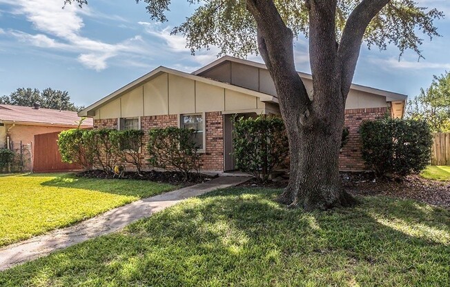2521 DENMARK DR