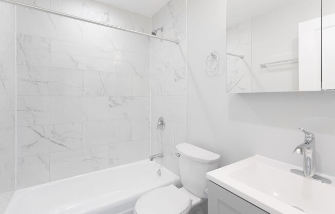 2 beds, 1 bath, 596 sqft, $2,250, Unit 212