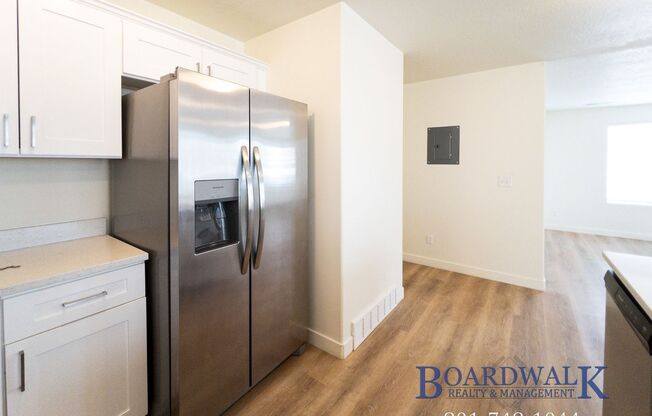 3 beds, 1 bath, 1,250 sqft, $1,375, Unit 328 E Main St #8