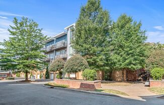 (Coming Soon) Move-in Ready 1 Bedroom Condo In Southend with garage