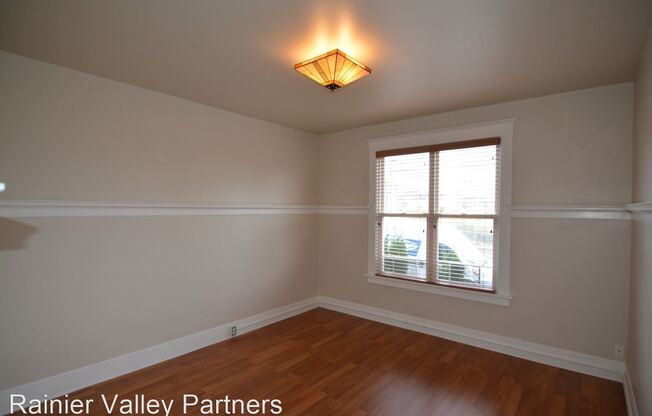 1002-1004 Earnest S Brazill St