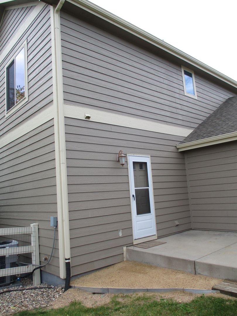 Pet-Friendly 4-Bedroom Home in Desirable Rigden Farm