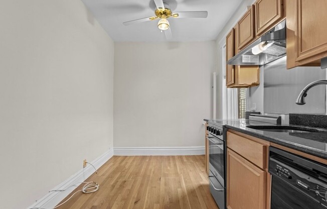 35 Queensberry St