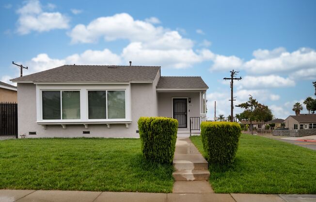 Charming 3 Bedrooms 2 Bathrooms Home $4,000/mo.