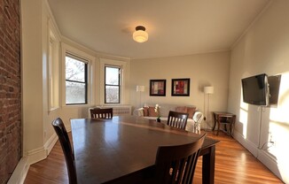 1 bed, 1 bath, 600 sqft, $2,700, Unit 174