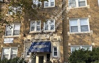 923 N 14 ST