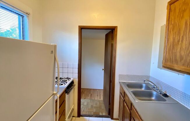 1 bed, 1 bath, 505 sqft, $1,495, Unit 19