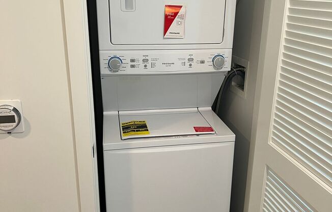 Studio, 1 bath, 468 sqft, $2,750, Unit 512