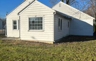 3 beds, 1 bath, $955