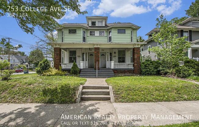 753 COLLEGE AVE SE