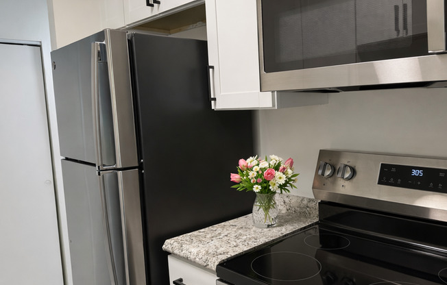 1 bed, 1 bath, $895, Unit 5469-38