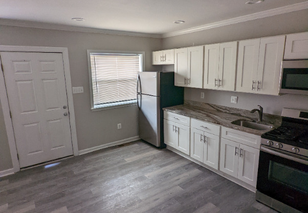 1613 ELRINO ST