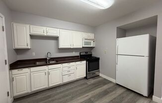 1833 East Harvard Street